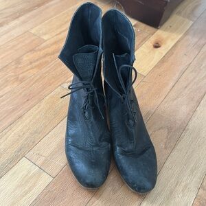 Peter Nappi | Vero Cuoio | Black Leather Lace Up Boots | Women’s Size 39 US 8.5